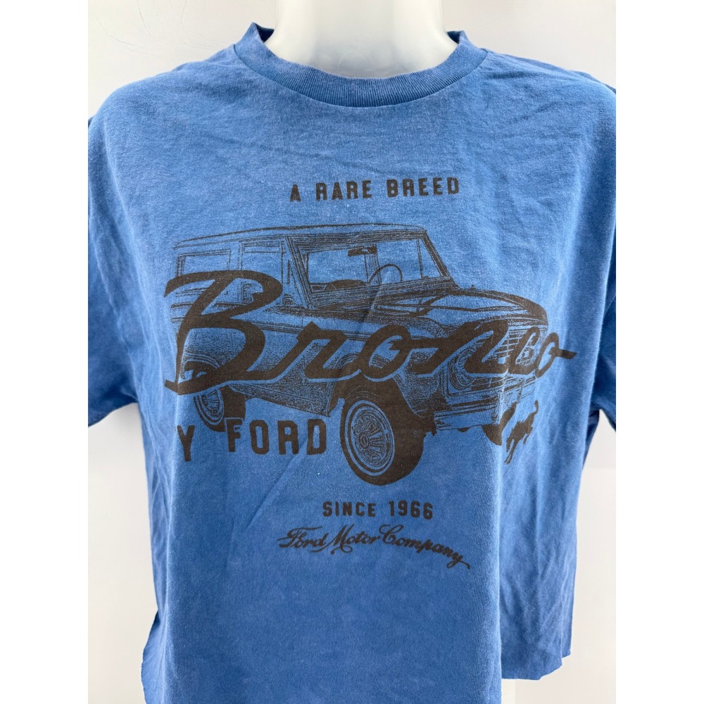 Ford Bronco A Rare Breed Graphic T-Shirt Blue Cotton Short Sleeve Crop Top M - Picture 3 of 8